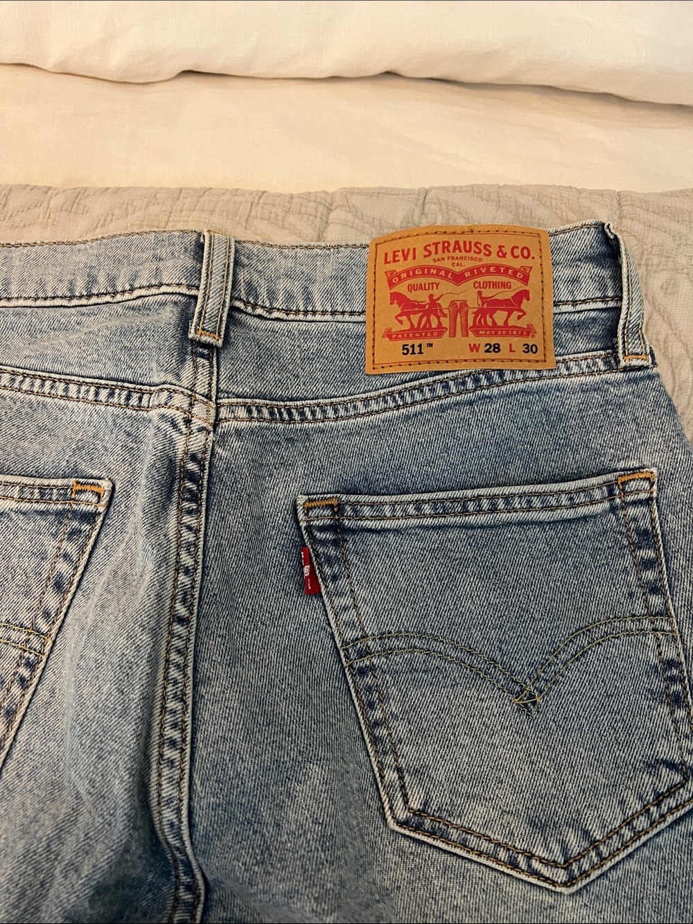 Levi's 511 Slim Straight Jeans - Light Blue Denim